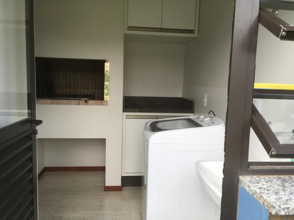 Apartamento Com Piscina - Garopaba - Praia Da Gamboa エクステリア 写真